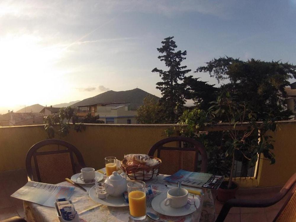 Bed And Breakfast Canarino