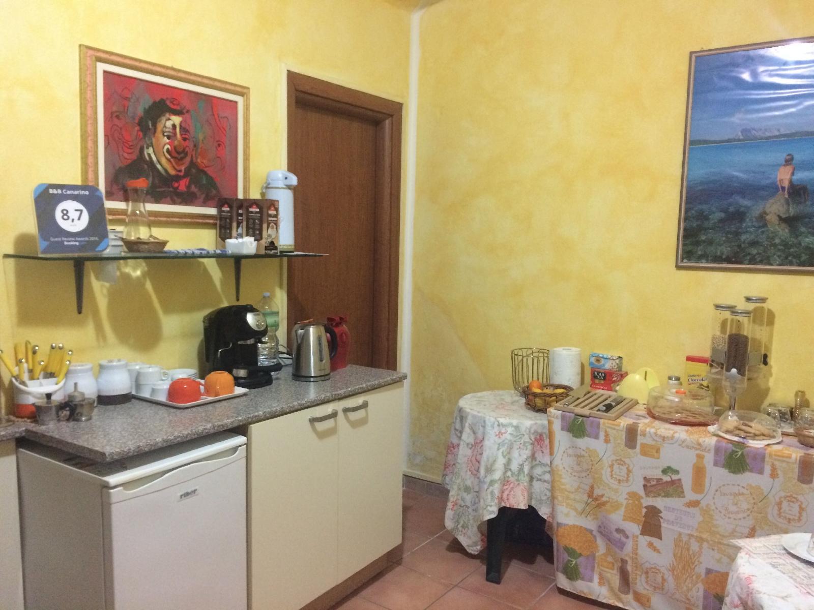 Bed And Breakfast Canarino