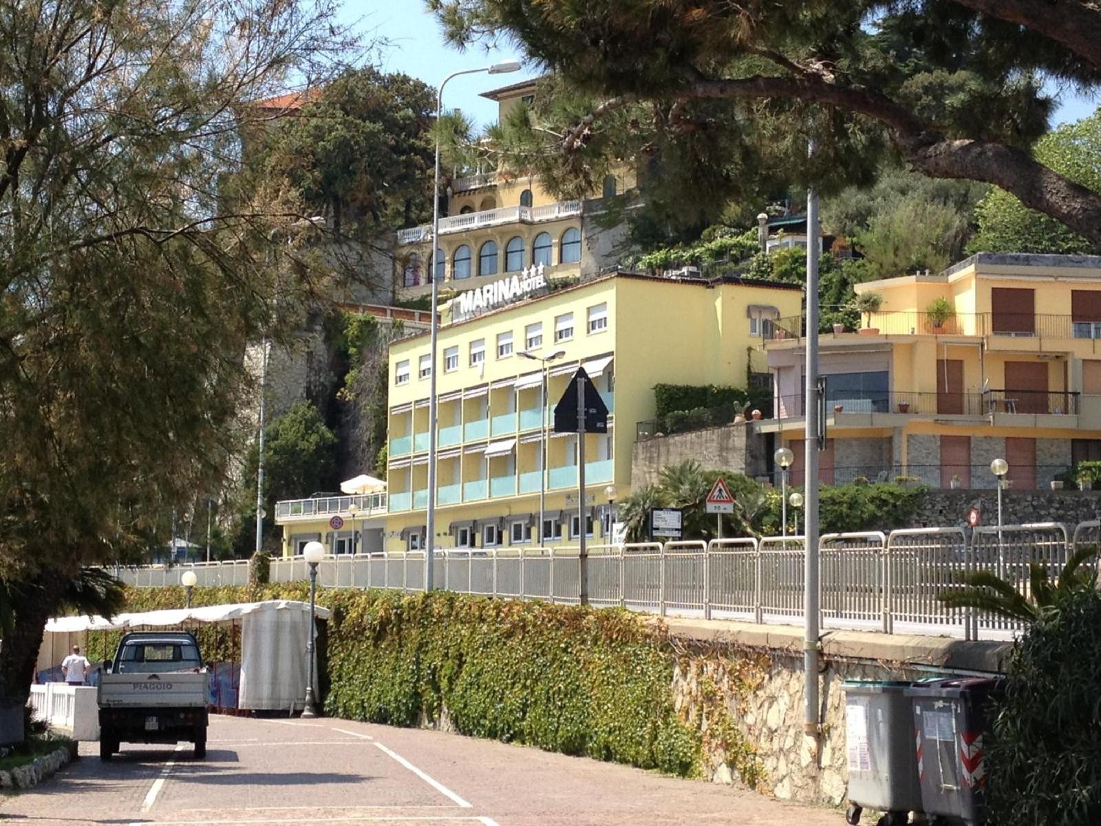 Hotel Marina
