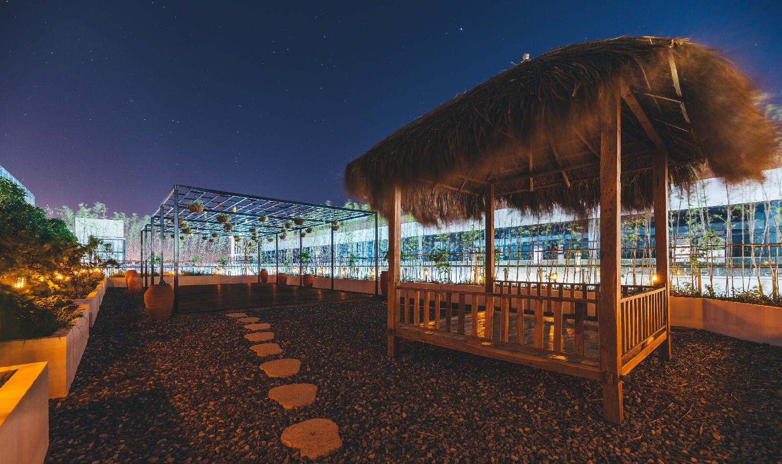Atour Hotel