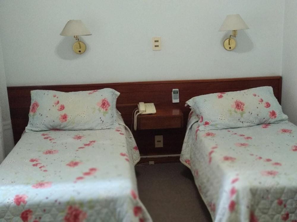 Hotel Crown