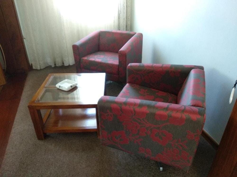Hotel Crown