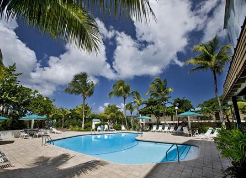 Sapphire Village Condominiums
