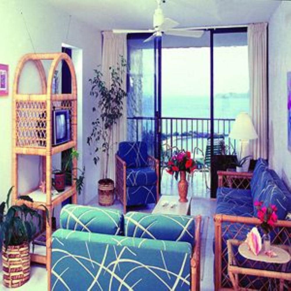 Sapphire Village Condominiums
