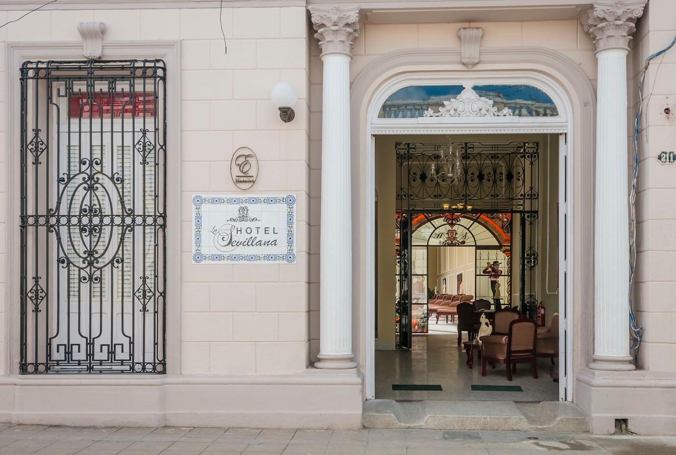 Hotel E La Sevillana