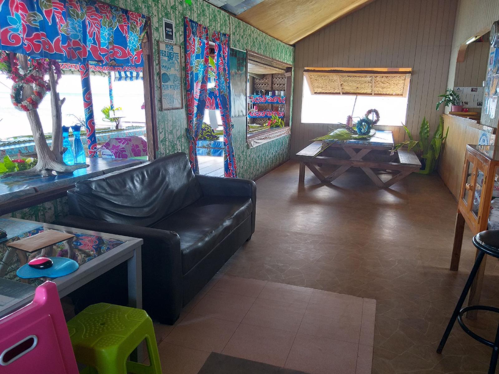 Tetamanu Village
