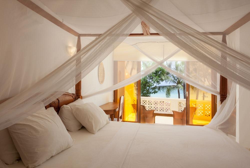 Blue Marlin Beach Resort