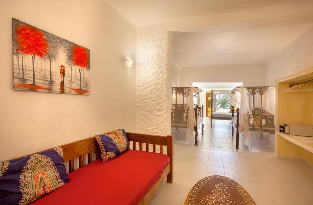 Blue Marlin Beach Resort