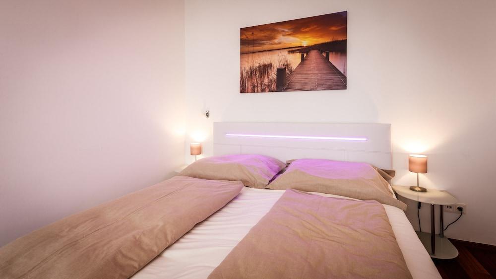 Operngasse Premium in Your Vienna