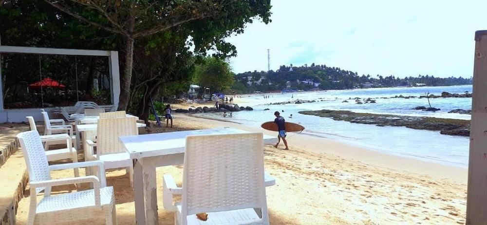 Coral Beach Hotel