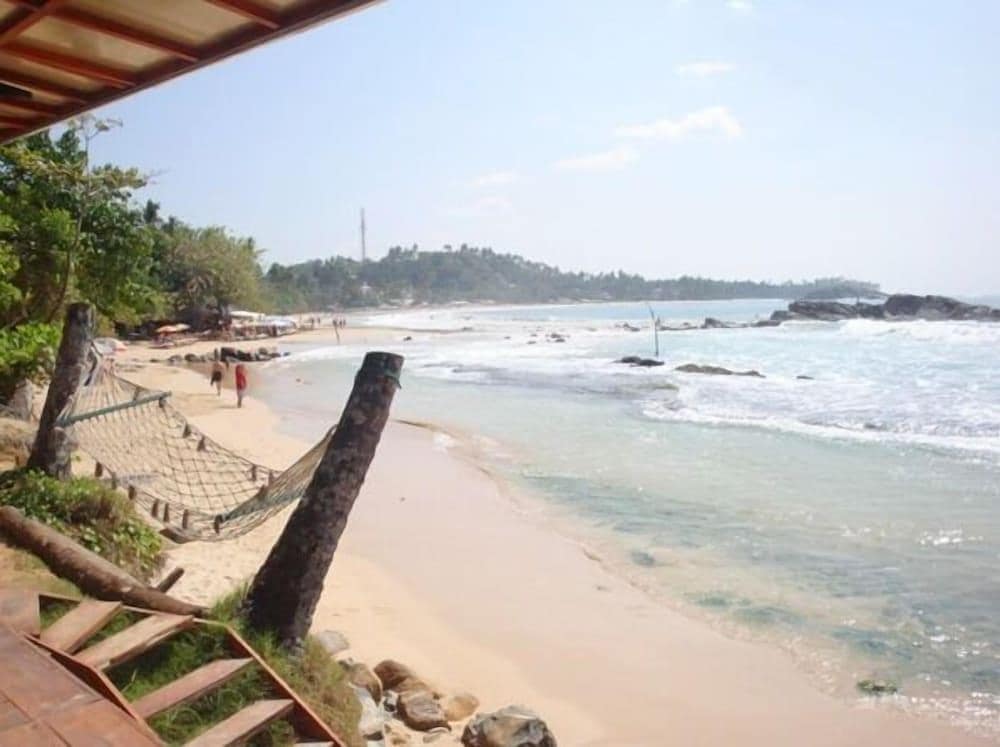 Coral Beach Hotel