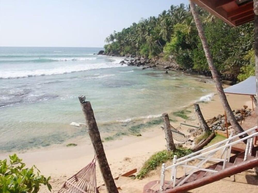 Coral Beach Hotel