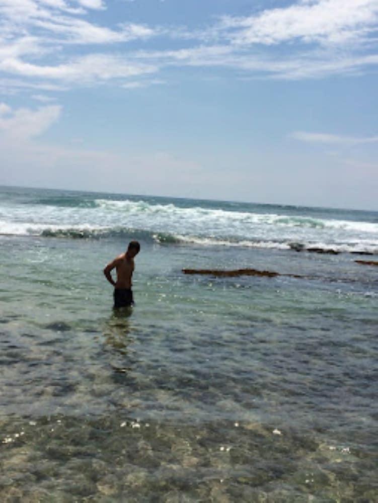 Coral Beach Hotel