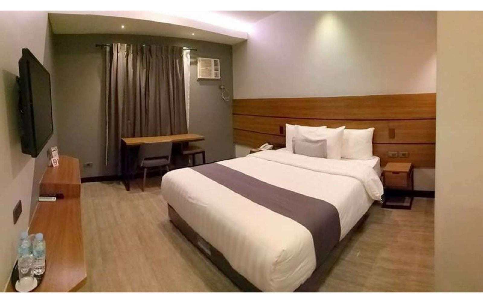 Embassy Hotel