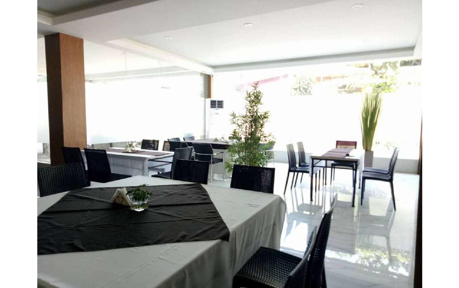 Embassy Hotel