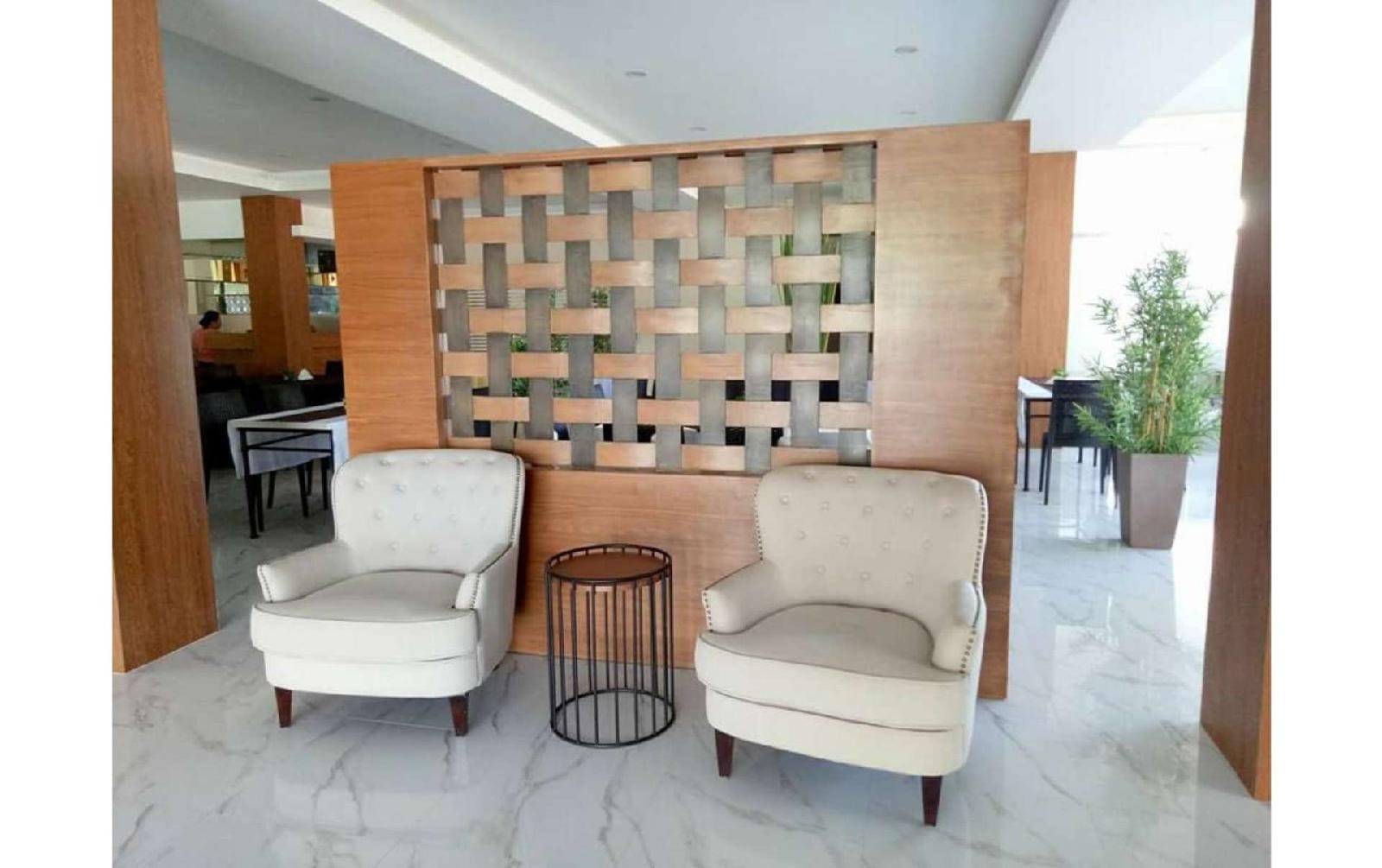 Embassy Hotel