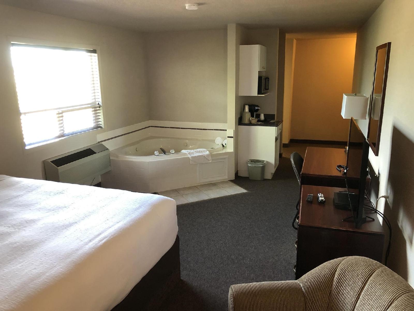 R & R Wainwright Inn