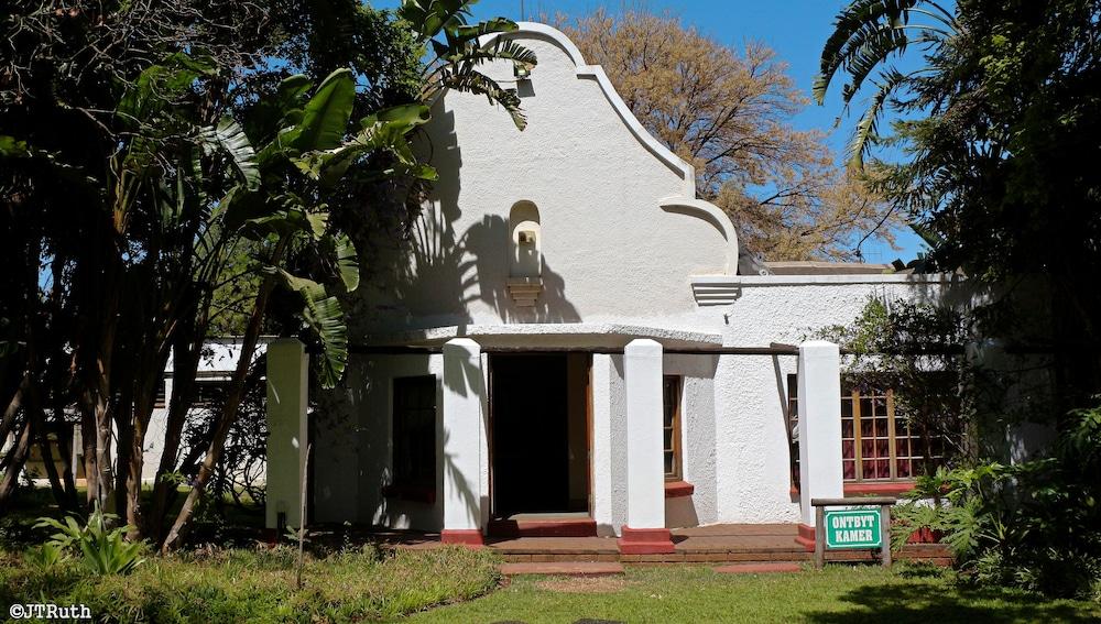 Pumulani Lodge