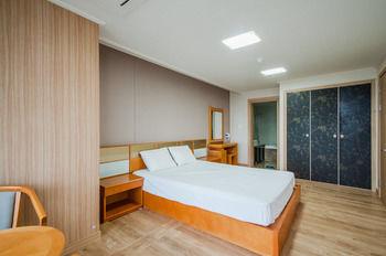 Fantasia Condo