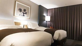 Eden Paradise Hotel