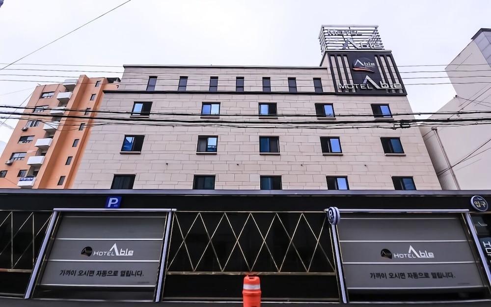 Hotel Able