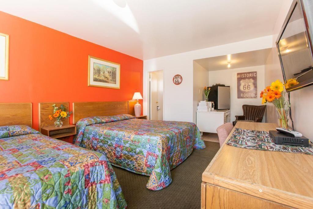 Route 66 Motel