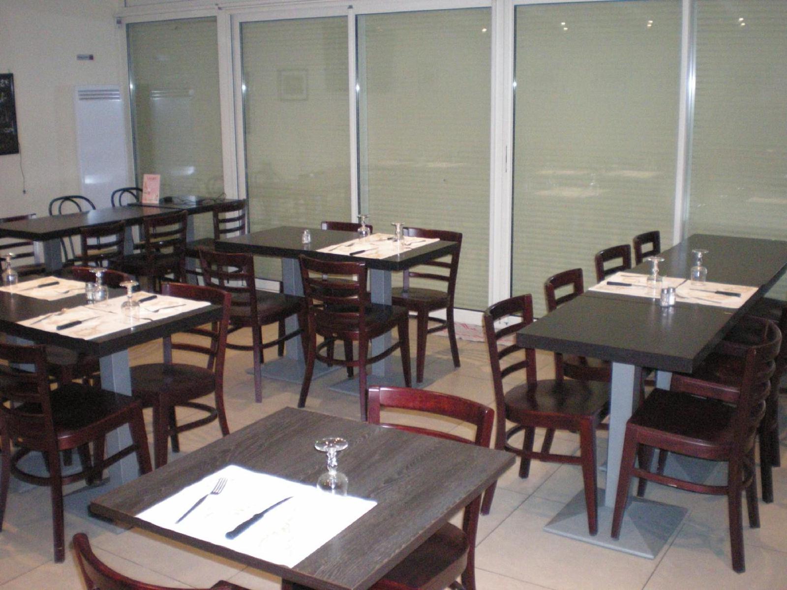Cafe De La Gare