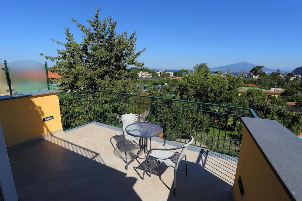 Ambrosio Relais