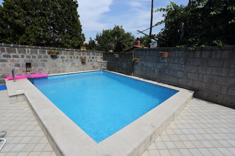Ambrosio Relais