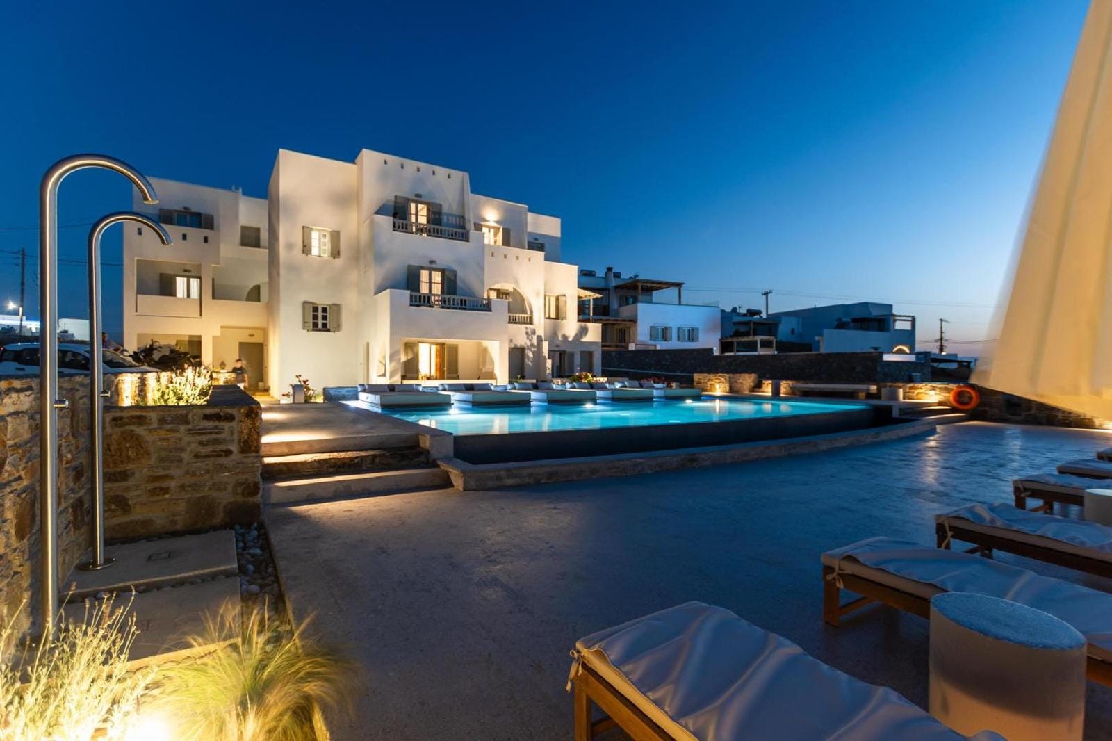 Agnanti Hotel