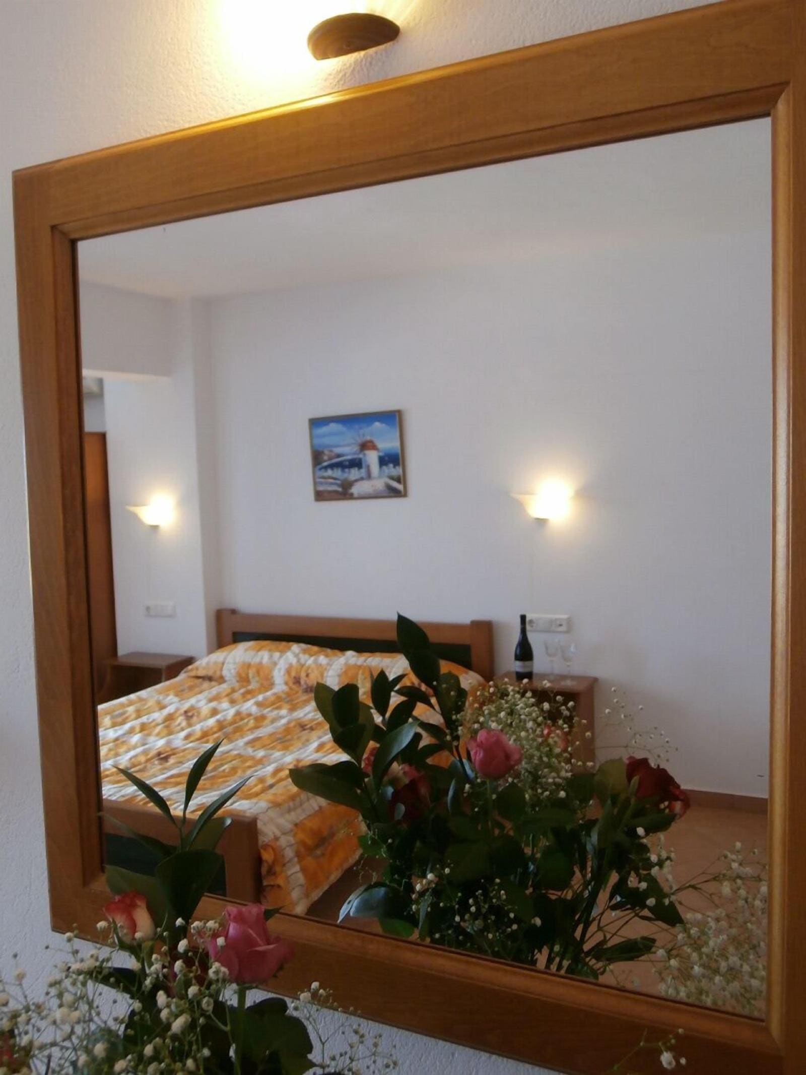Agnanti Hotel