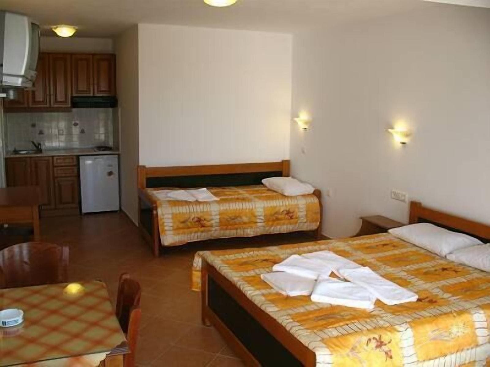 Agnanti Hotel