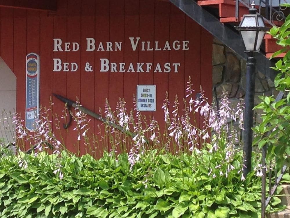 Red Barn Village Bed & Breakfast