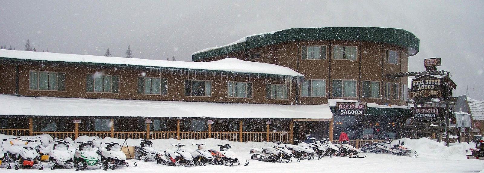 Soda Butte Lodge