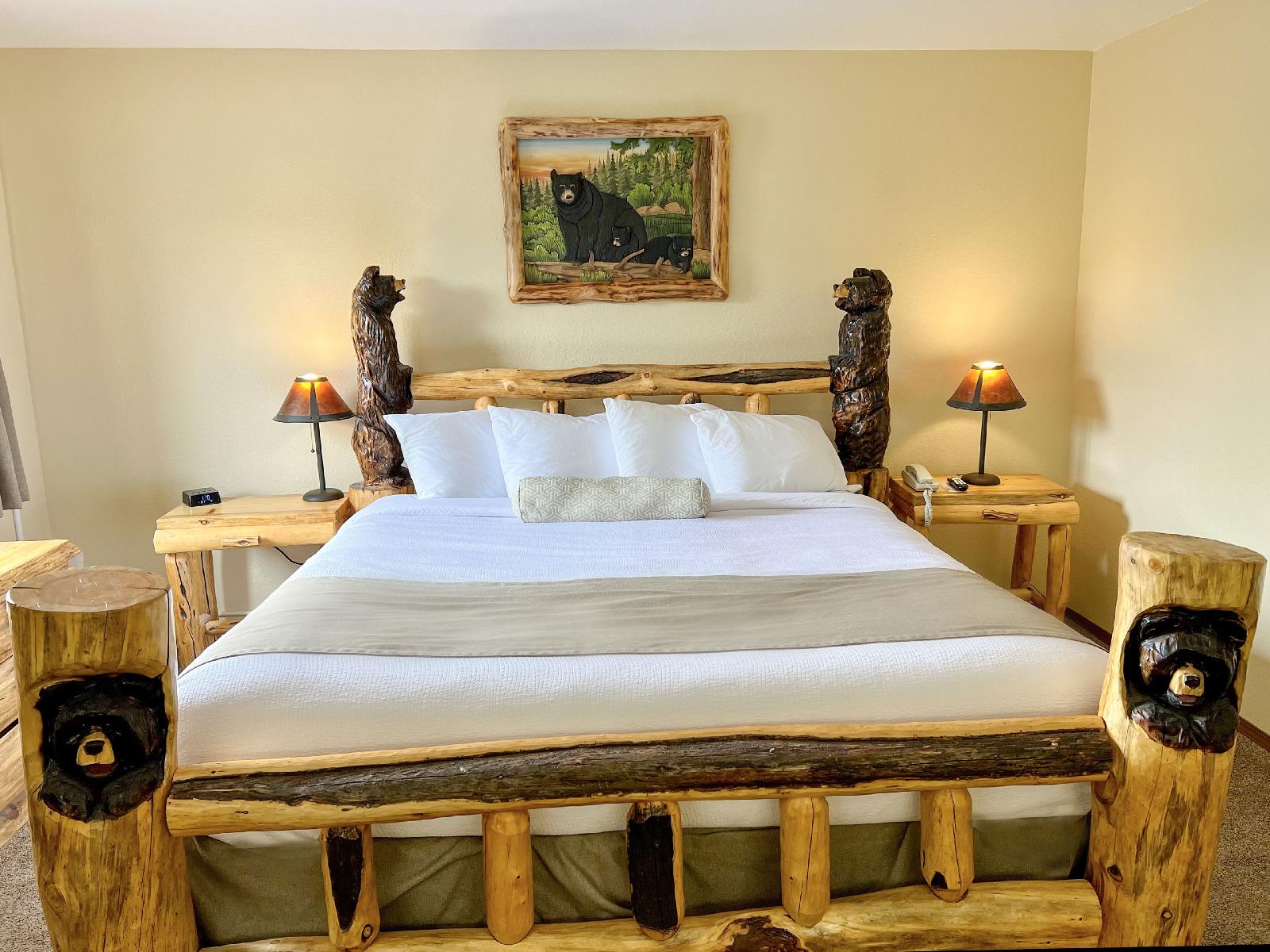 Beartooth Hideaway Inn & Cabins
