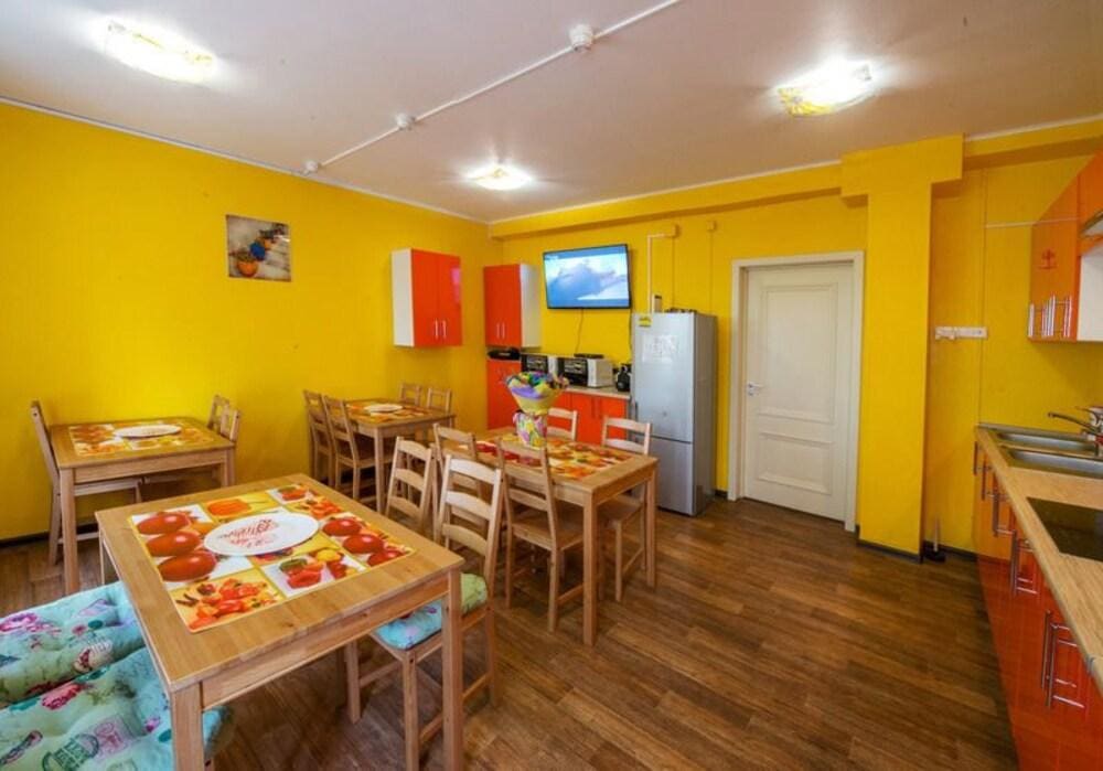 Hostel Esenin
