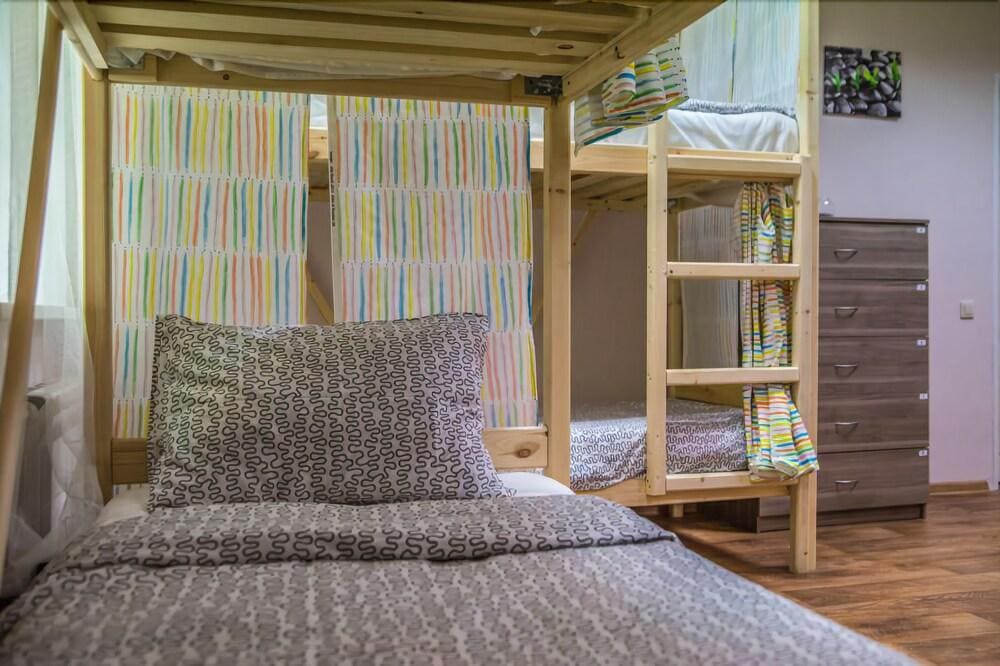 Hostel Esenin