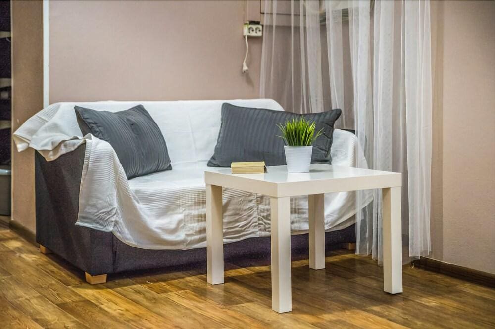 Hostel Esenin
