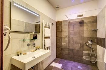 H501 Luxury Rooms
