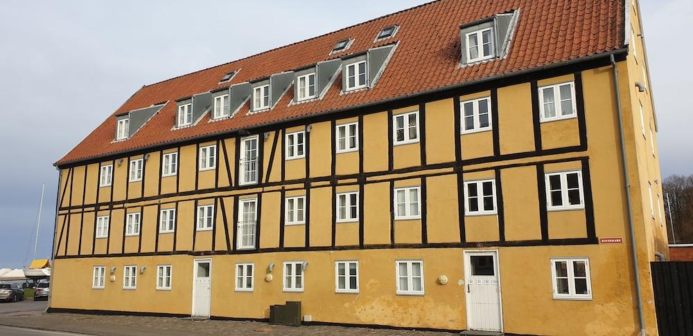 Det Gule Pakhus Bandholm