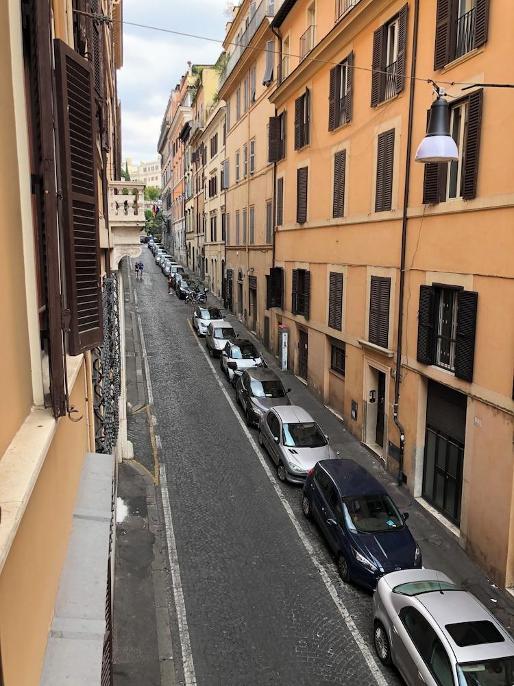 Trevi Portrait