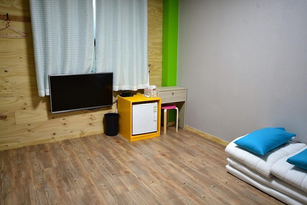 Nogodan Guest House & Hotel