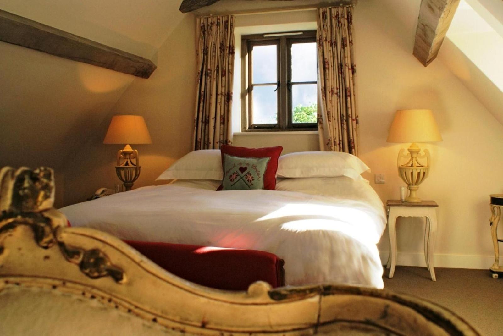 The Swan Inn Hotel