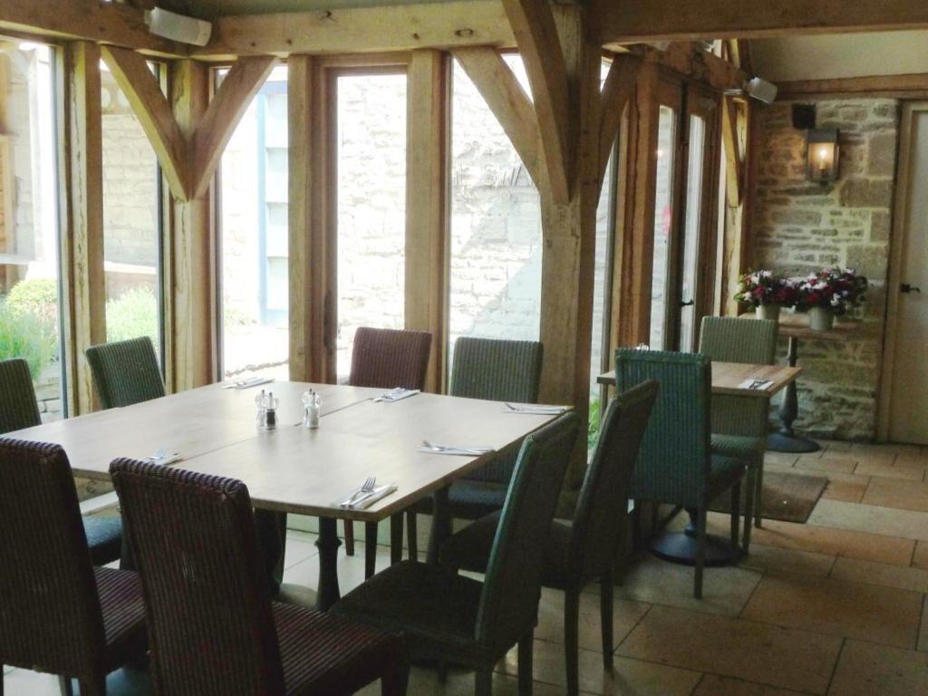 The Swan Inn Hotel