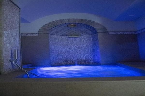 Le Jardin Romain Luxury Apartment