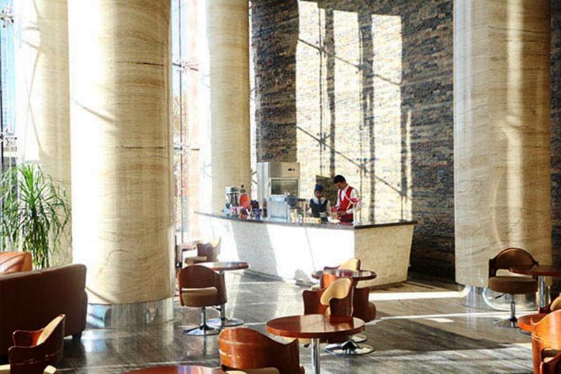 Shiraz Hotel