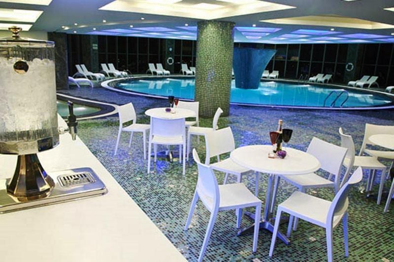 Shiraz Hotel