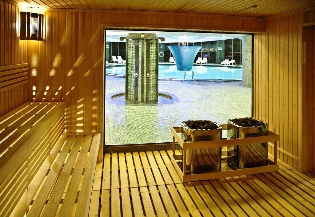 Shiraz Hotel