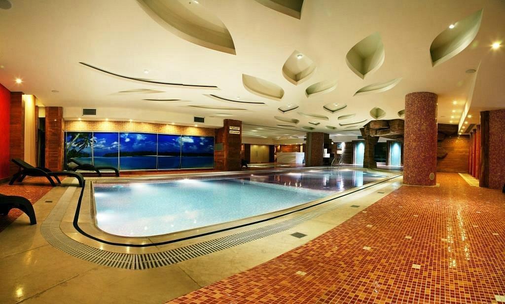 Shiraz Hotel
