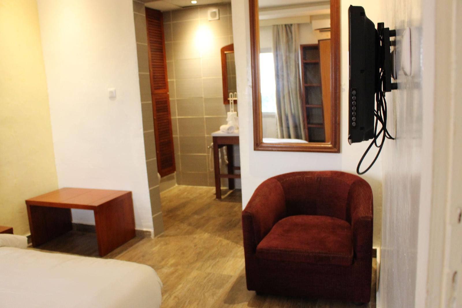 Lewat Hotel